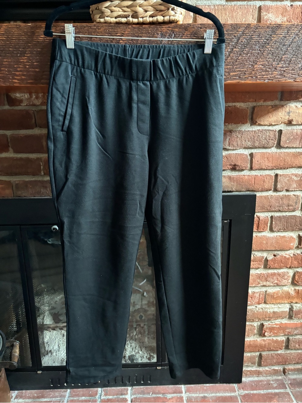 J. Jill Black Pull-On Cropped Pants
